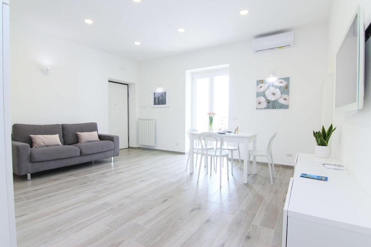 Four White Apartments Agerola Extérieur photo
